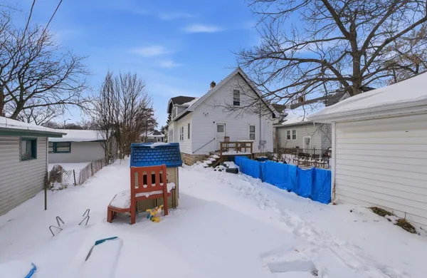 $289,900 | 1570 South 57th Street, West Allis, WI 53214