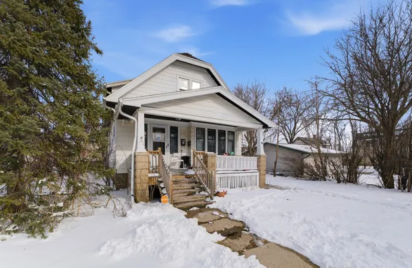 $289,900 | 1570 South 57th Street, West Allis, WI 53214