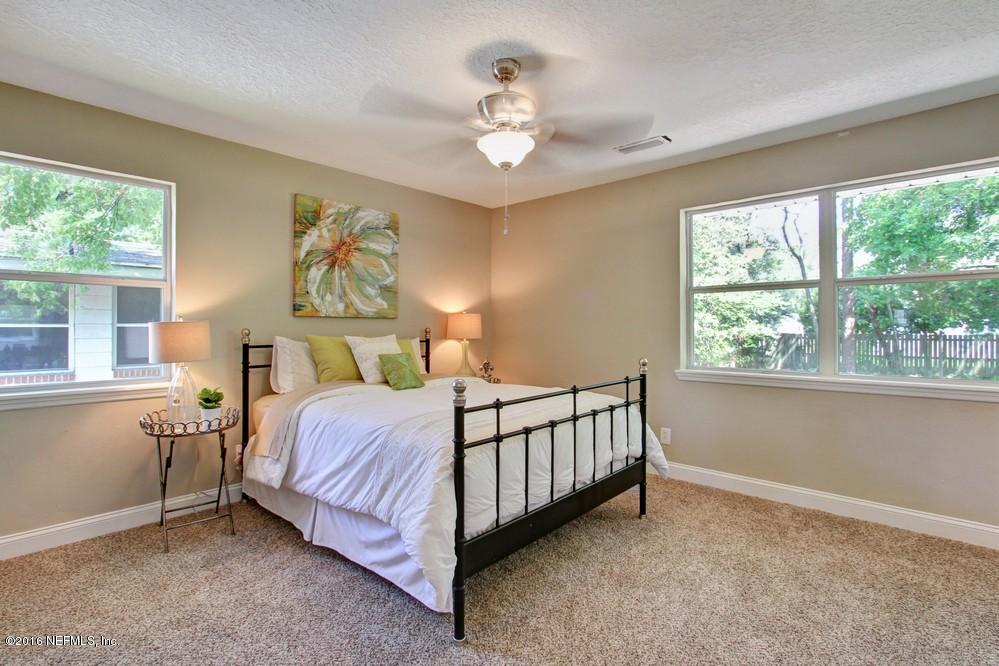 7103 Altama Road Jacksonville, FL 32216 - Photo 26 of 34 Marro Staging Services Holiday Hill (23)
