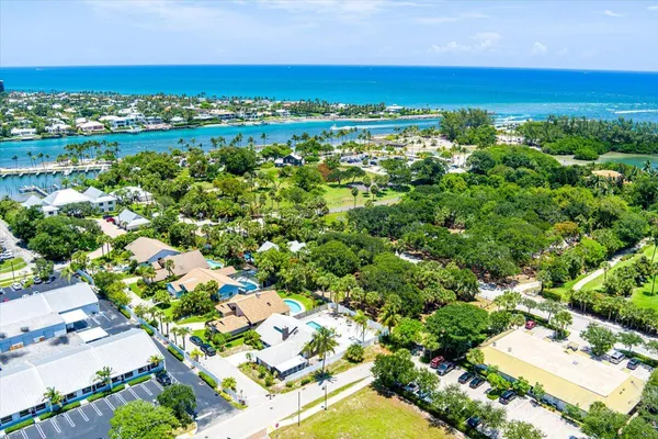 $1,420,000 | 901 Sandy Oaks Drive, Jupiter, FL 33477