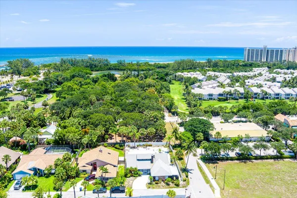 $1,420,000 | 901 Sandy Oaks Drive, Jupiter, FL 33477