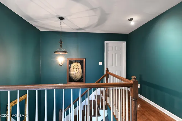 $899,000 | 12 Thompson Avenue, Leonardo, NJ 07737