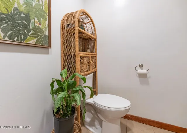 $899,000 | 12 Thompson Avenue, Leonardo, NJ 07737