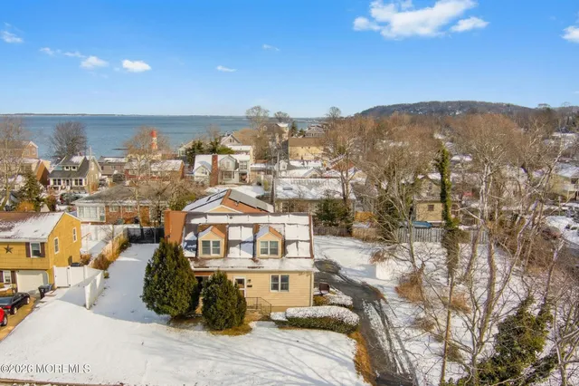 $899,000 | 12 Thompson Avenue, Leonardo, NJ 07737