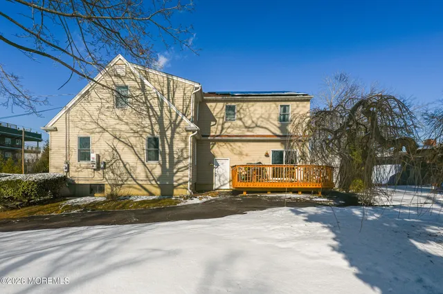 $899,000 | 12 Thompson Avenue, Leonardo, NJ 07737