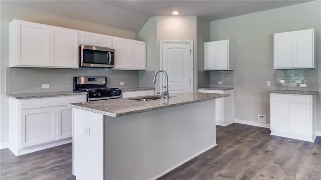 $245,000 | 8133 Kelsey Lane, Iowa, LA 70647