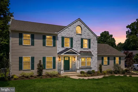 $1,495,000 | 2 Barrister Court, Haverford, PA 19041