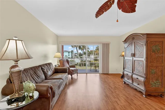 $173,000 | 721 South Beach Street, Unit 207A, Daytona Beach, FL 32114