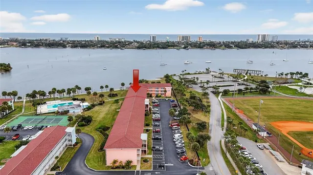 $173,000 | 721 South Beach Street, Unit 207A, Daytona Beach, FL 32114
