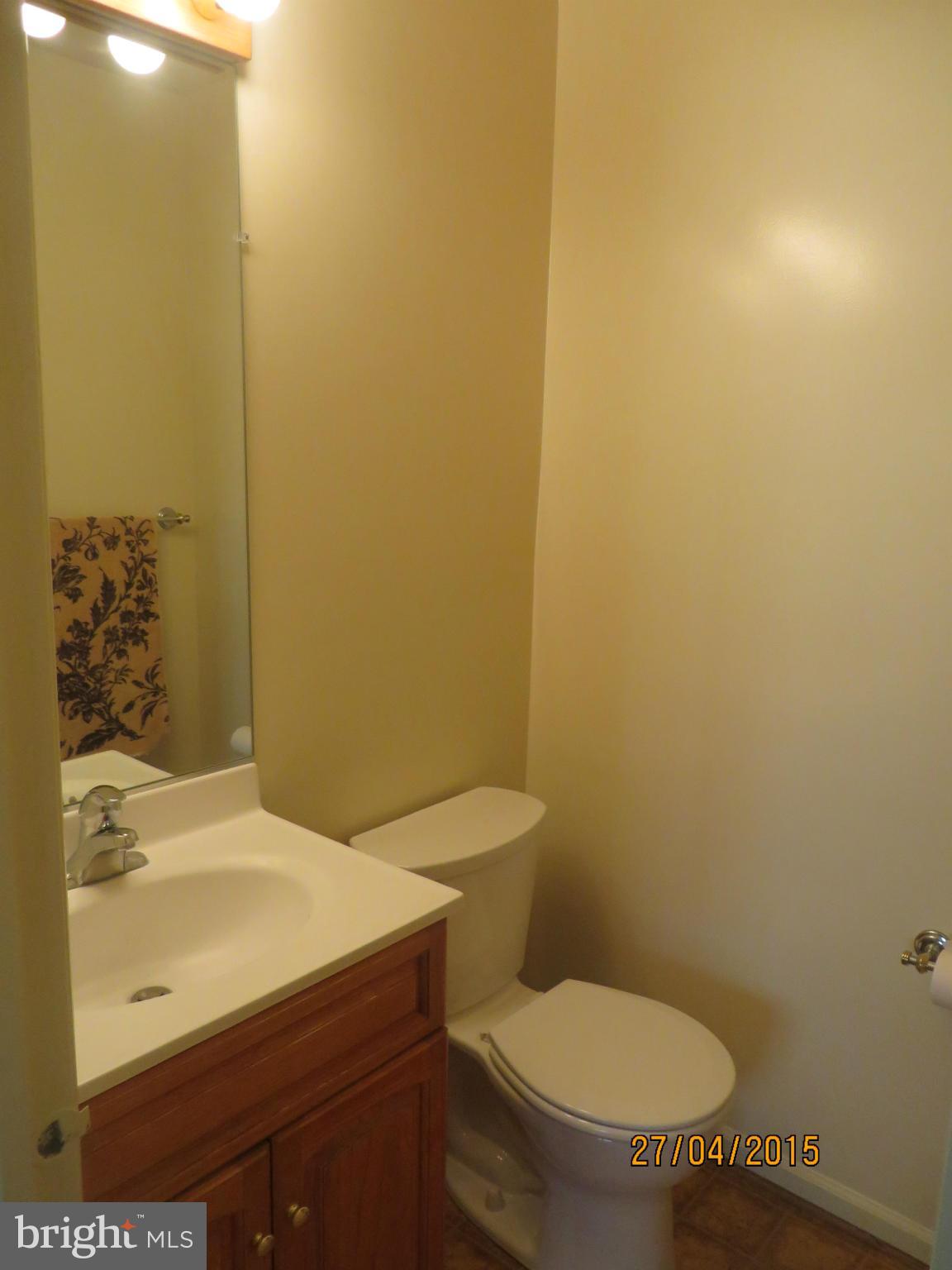 3435 Mt Burnside Way Woodbridge, VA 22192 - Photo 12 of 30 Bath