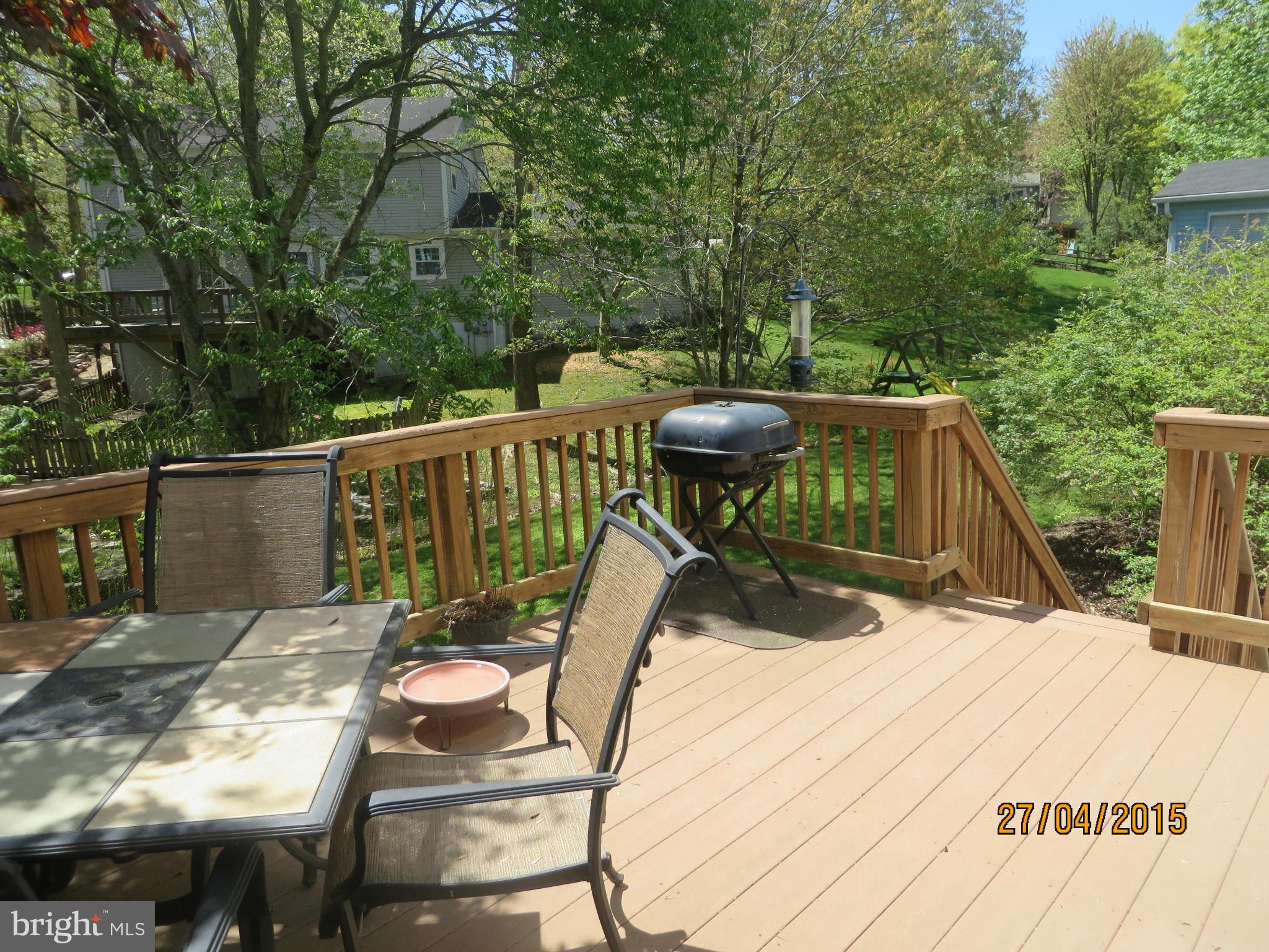 3435 Mt Burnside Way Woodbridge, VA 22192 - Photo 26 of 30 Exterior (Rear)