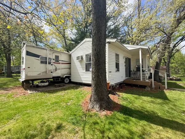 $54,900 | 2-203 Woodhaven Lakes, Sublette, IL 61367