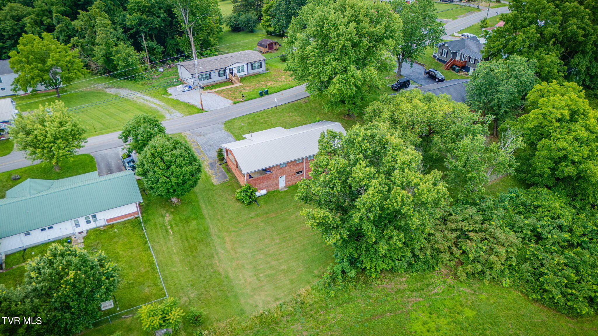 619 East Barton Ridge Road Greeneville, TN 37745 - Photo 34 of 40 103