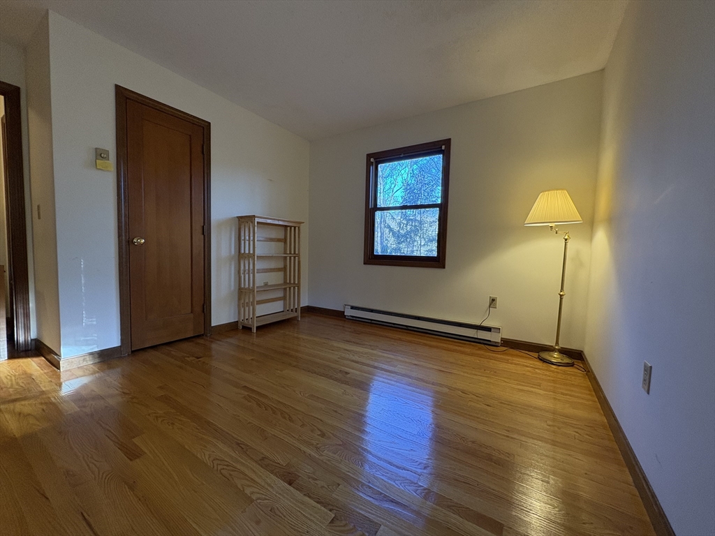 26 Hitching Post Road Amherst, MA 01002 - Photo 20 of 31