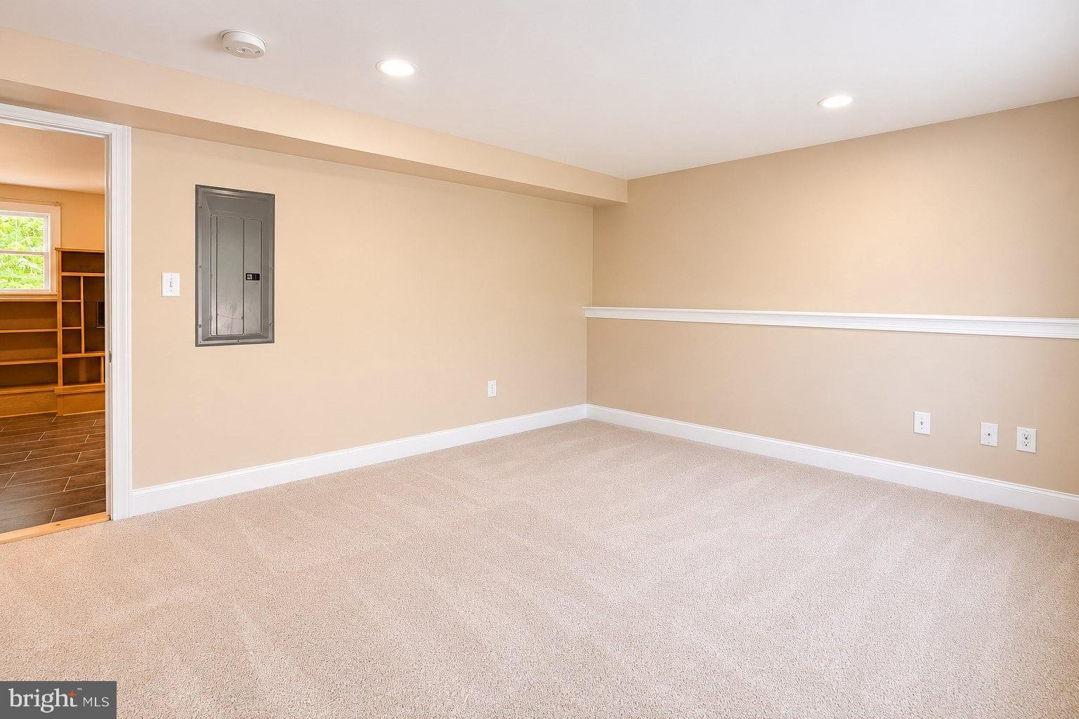 947 Cherry Hill Road Princeton, NJ 08540 - Photo 19 of 38