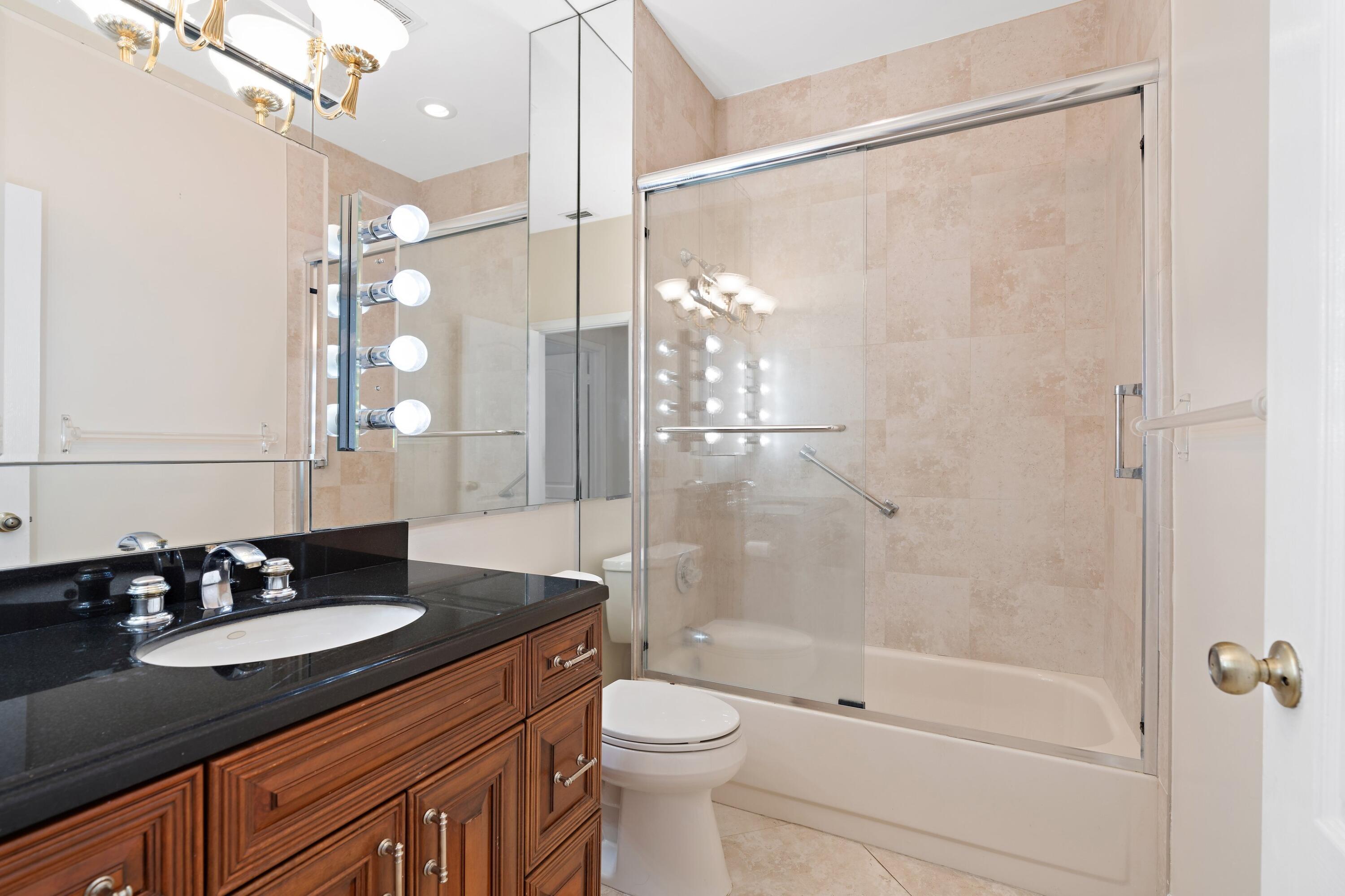 11164 Boca Woods Lane Boca Raton, FL 33428 - Photo 13 of 36 Bathroom #3
