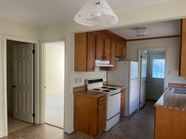 1225 Mathis Road, Unit 10 Greenwood, SC 29649 - Photo 5 of 13 Gallery Image 5