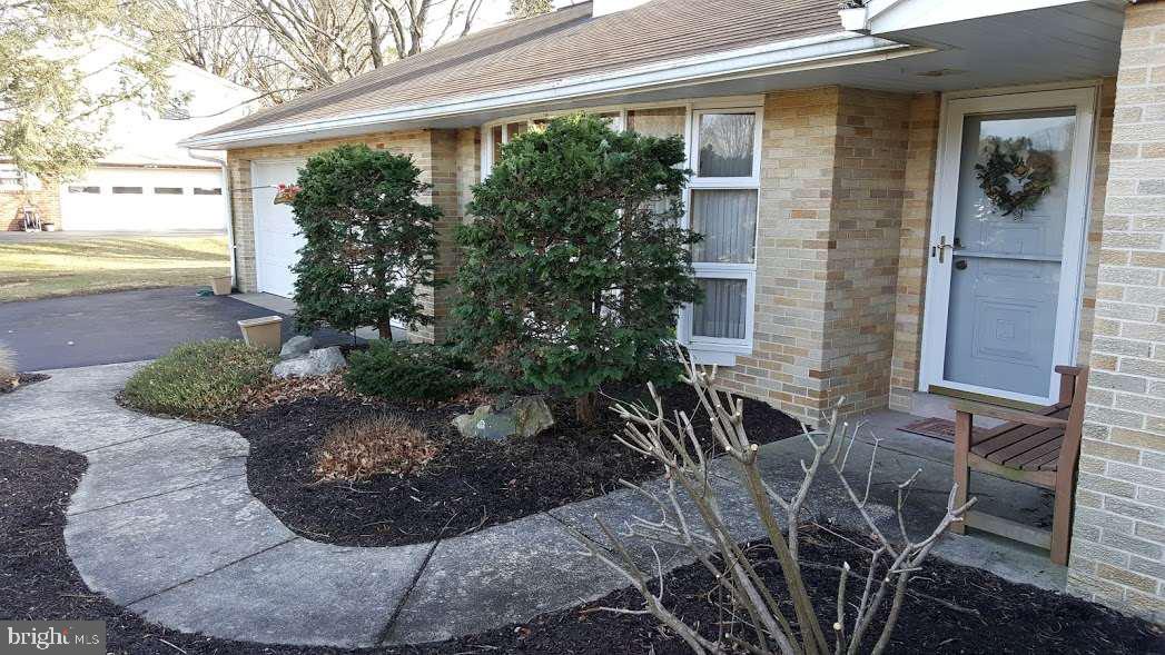 4111 Valley View Road Harrisburg, PA 17112 - Photo 3 of 16 Gallery Image 3