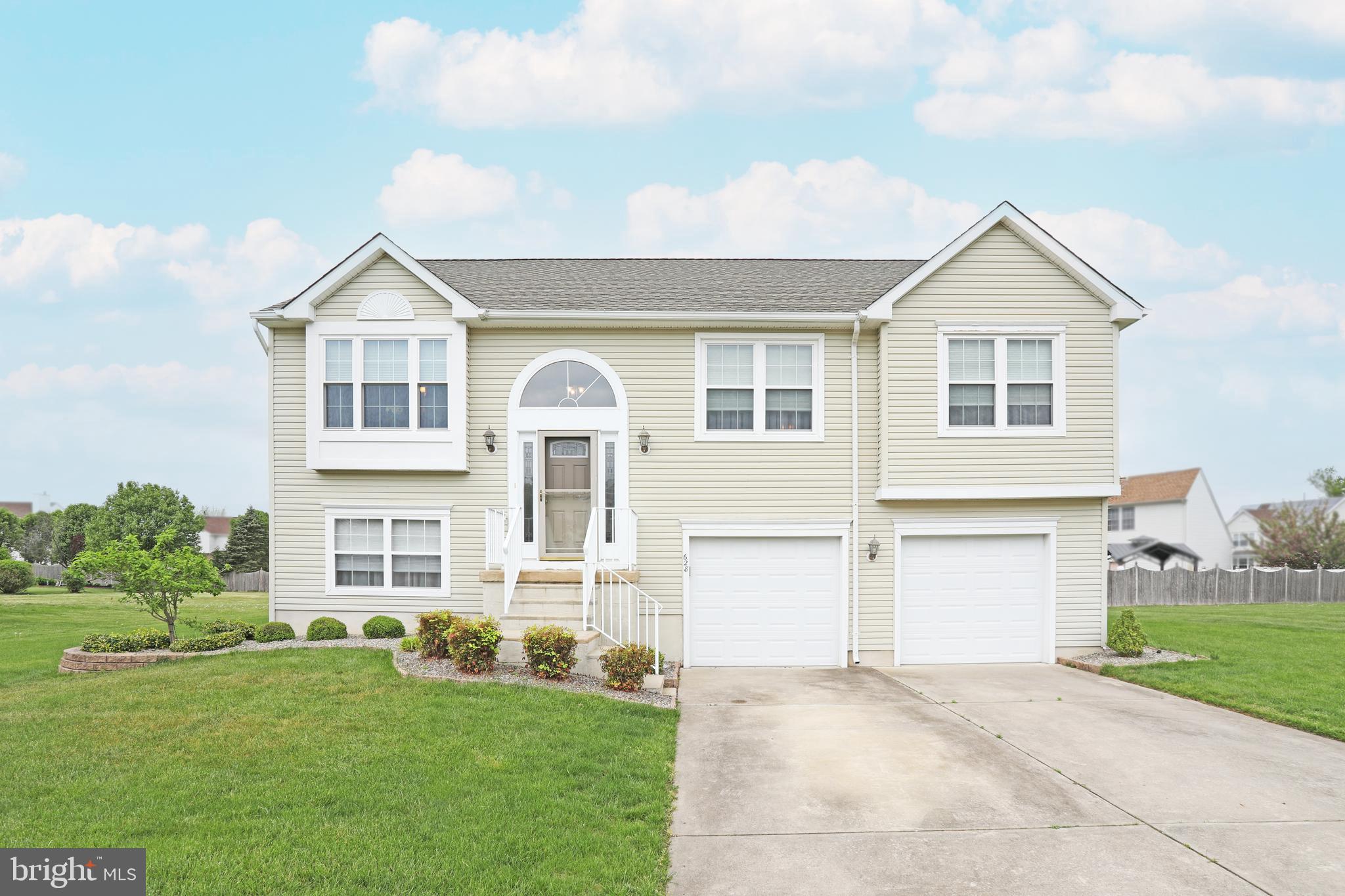 628 Raspberry Lane Williamstown, NJ 08094 - Photo 3 of 31