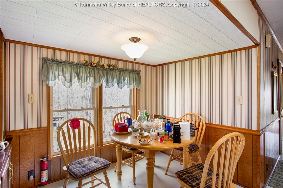 33 Fox Chase Road Alum Creek, WV 25003 - Photo 11 of 29 Gallery Image 11