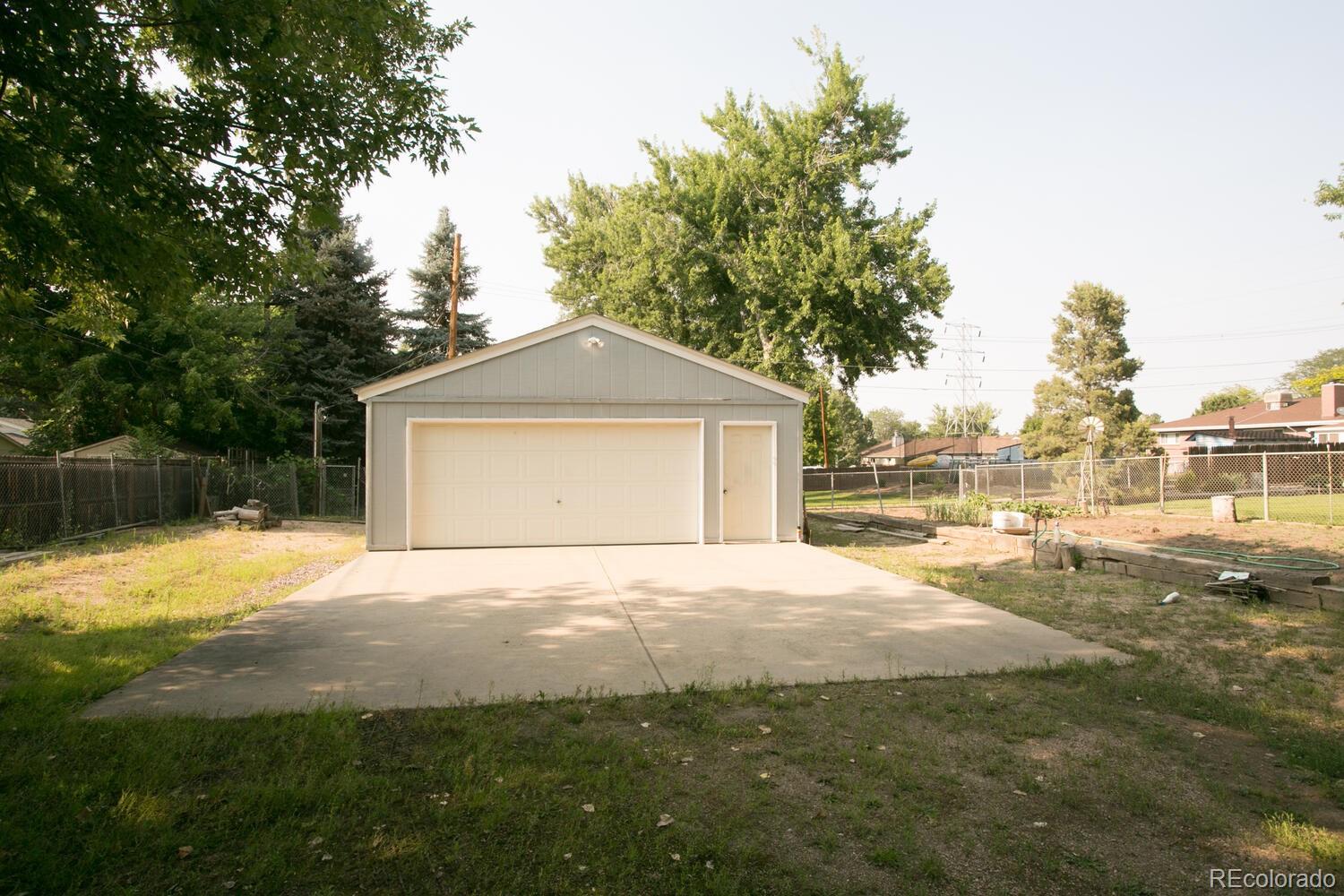 10455 West 33rd Place Wheat Ridge, CO 80033 - Photo 7 of 30 Gallery Image 7