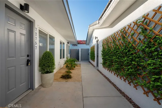 $1,850 | 72755 Sierra Vista Drive, Palm Desert, CA 92260