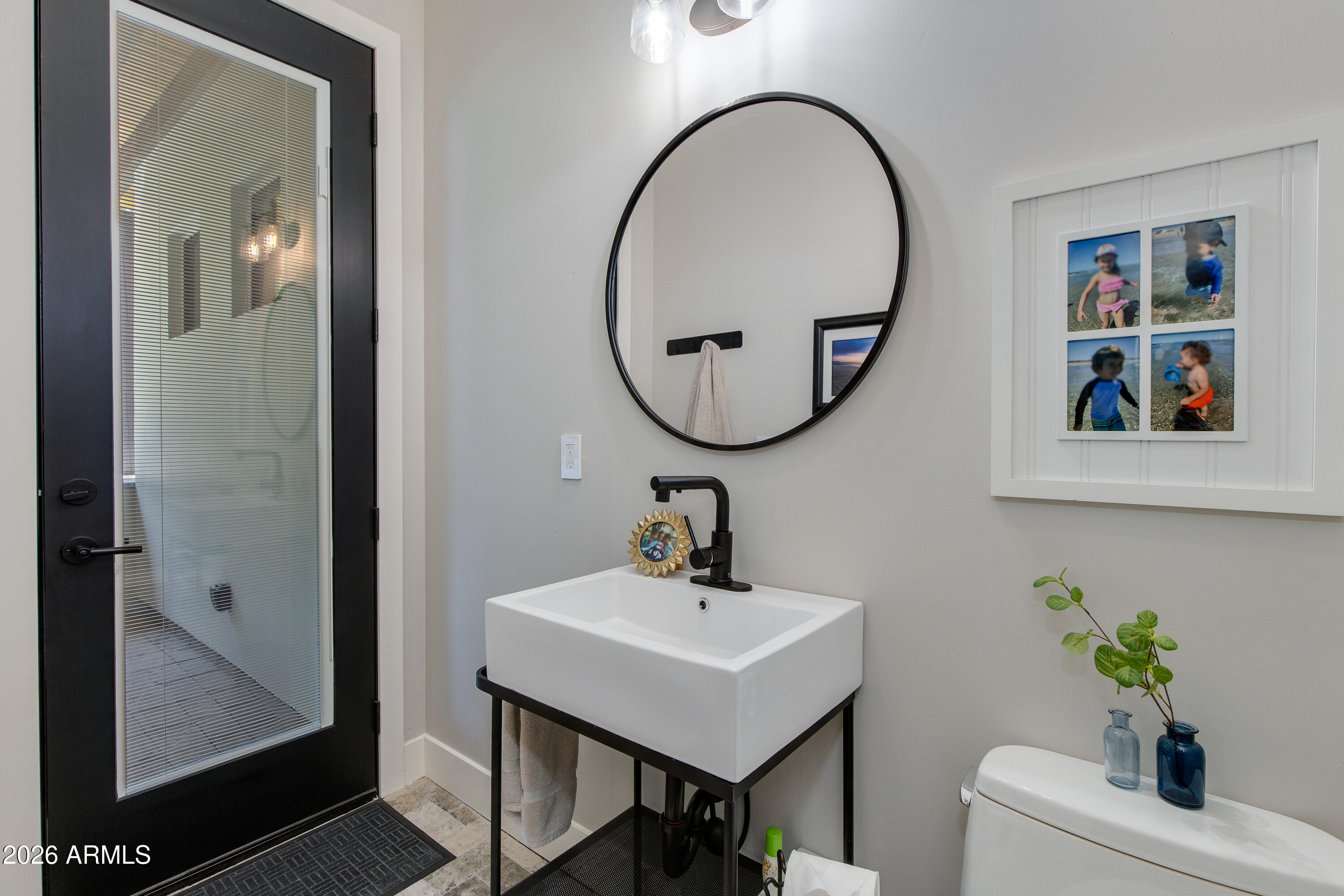 6850 North 2nd Street Phoenix, AZ 85012 - Photo 38 of 56 Half Bath