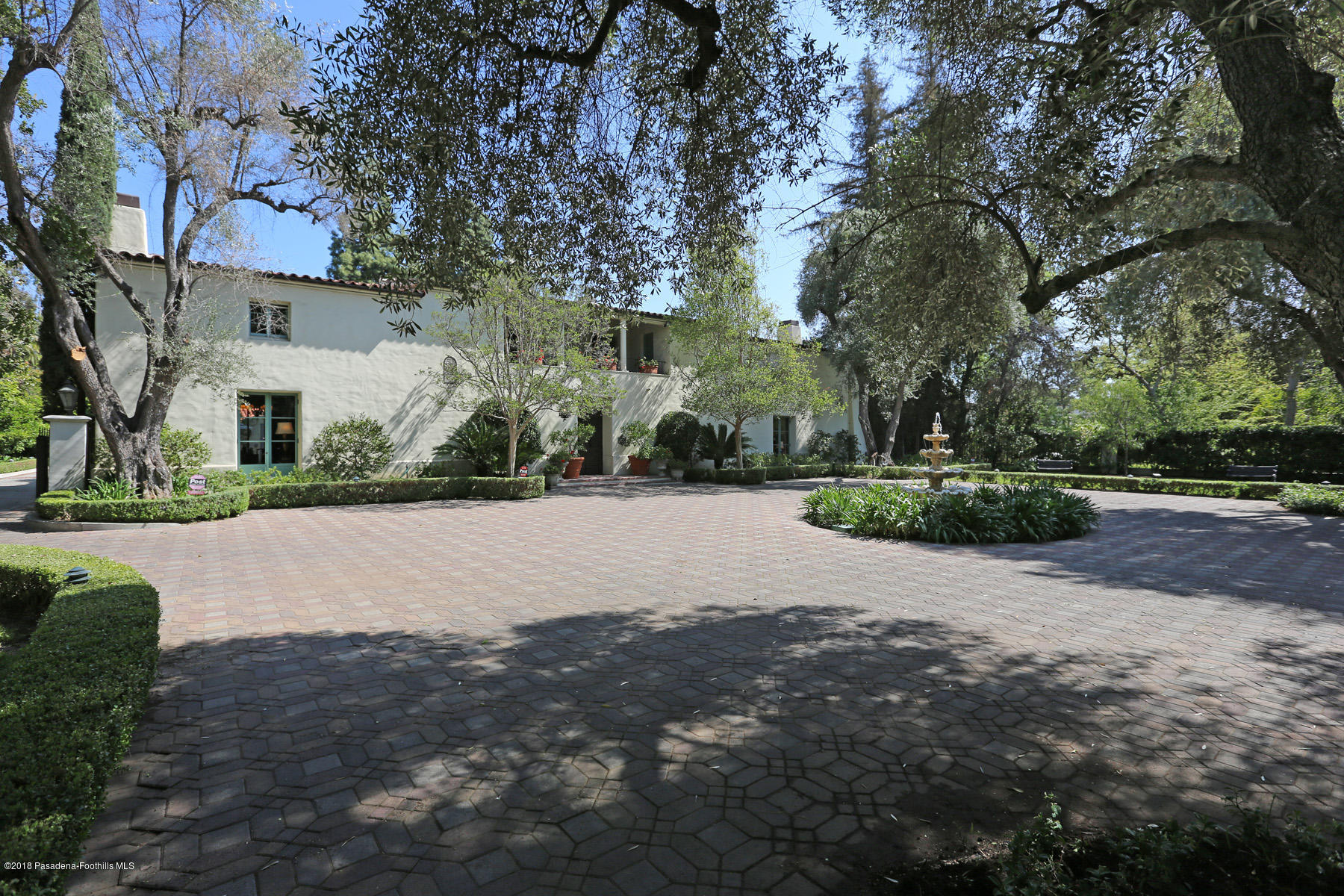 1883 Orlando Road San Marino, CA 91108 - Photo 39 of 43 40