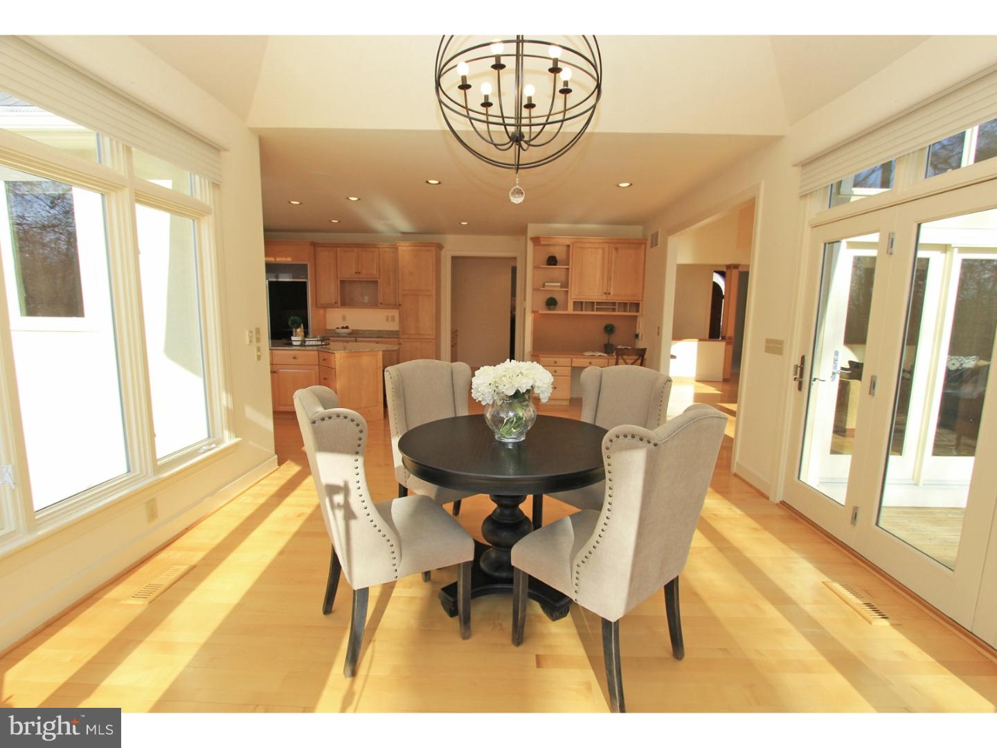 141 Brooke Farm Road Wayne, PA 19087 - Photo 19 of 25 Breakfast Room