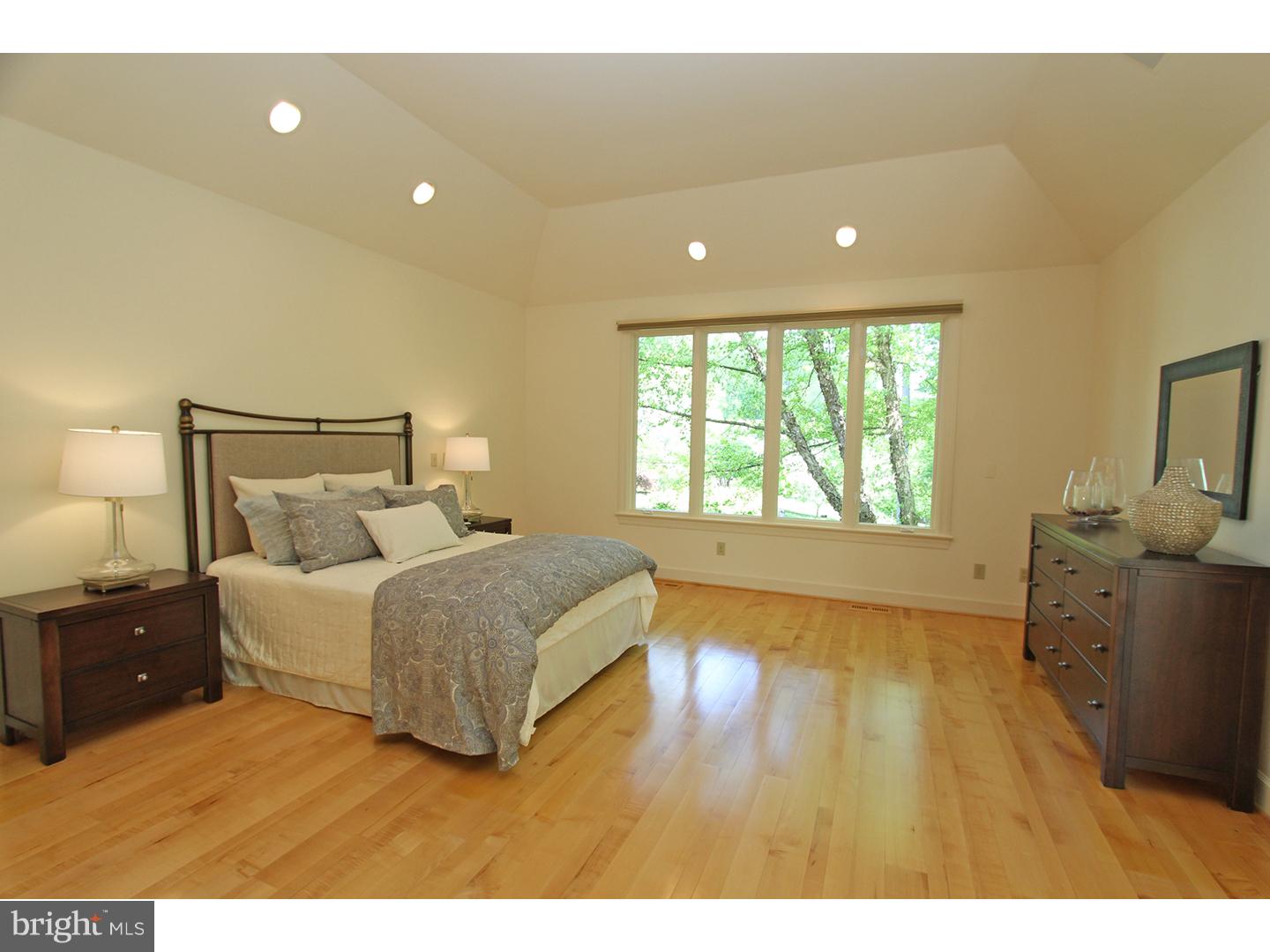 141 Brooke Farm Road Wayne, PA 19087 - Photo 22 of 25 Bedroom - Main