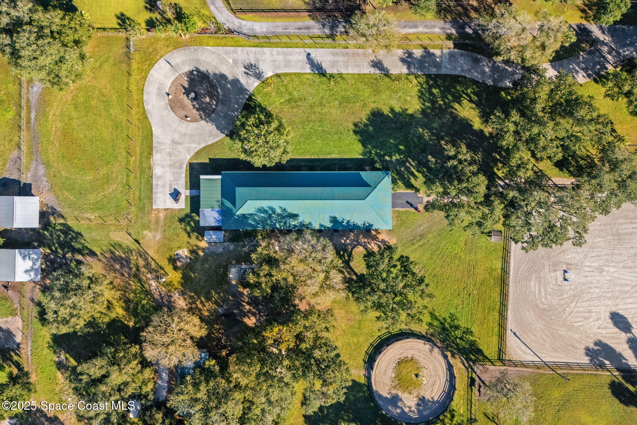 4630 James Road Cocoa, FL 32926 - Photo 50 of 58 a picture of a tree