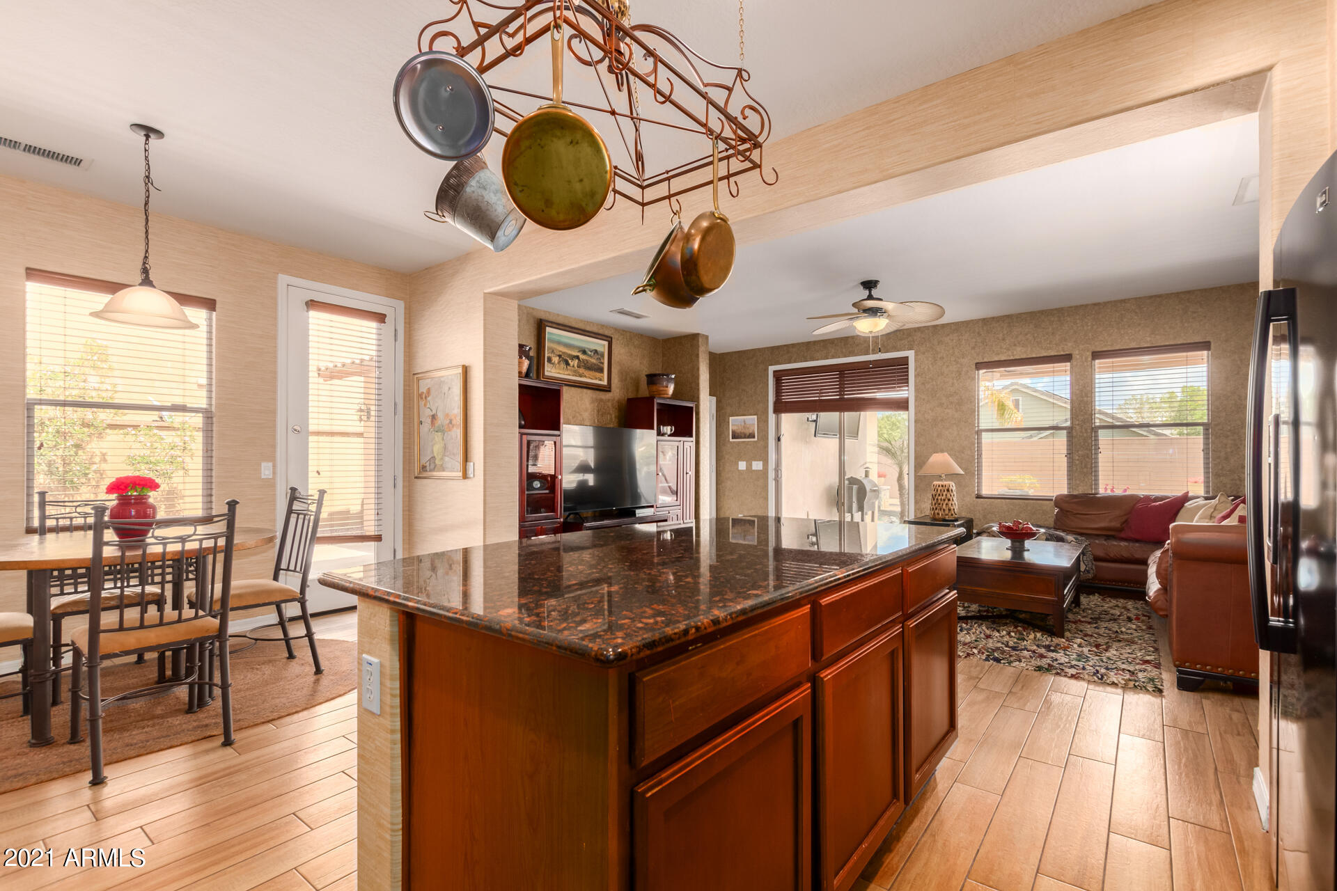 20889 West Ridge Road Buckeye, AZ 85396 - Photo 18 of 47 Breakfast Bar
