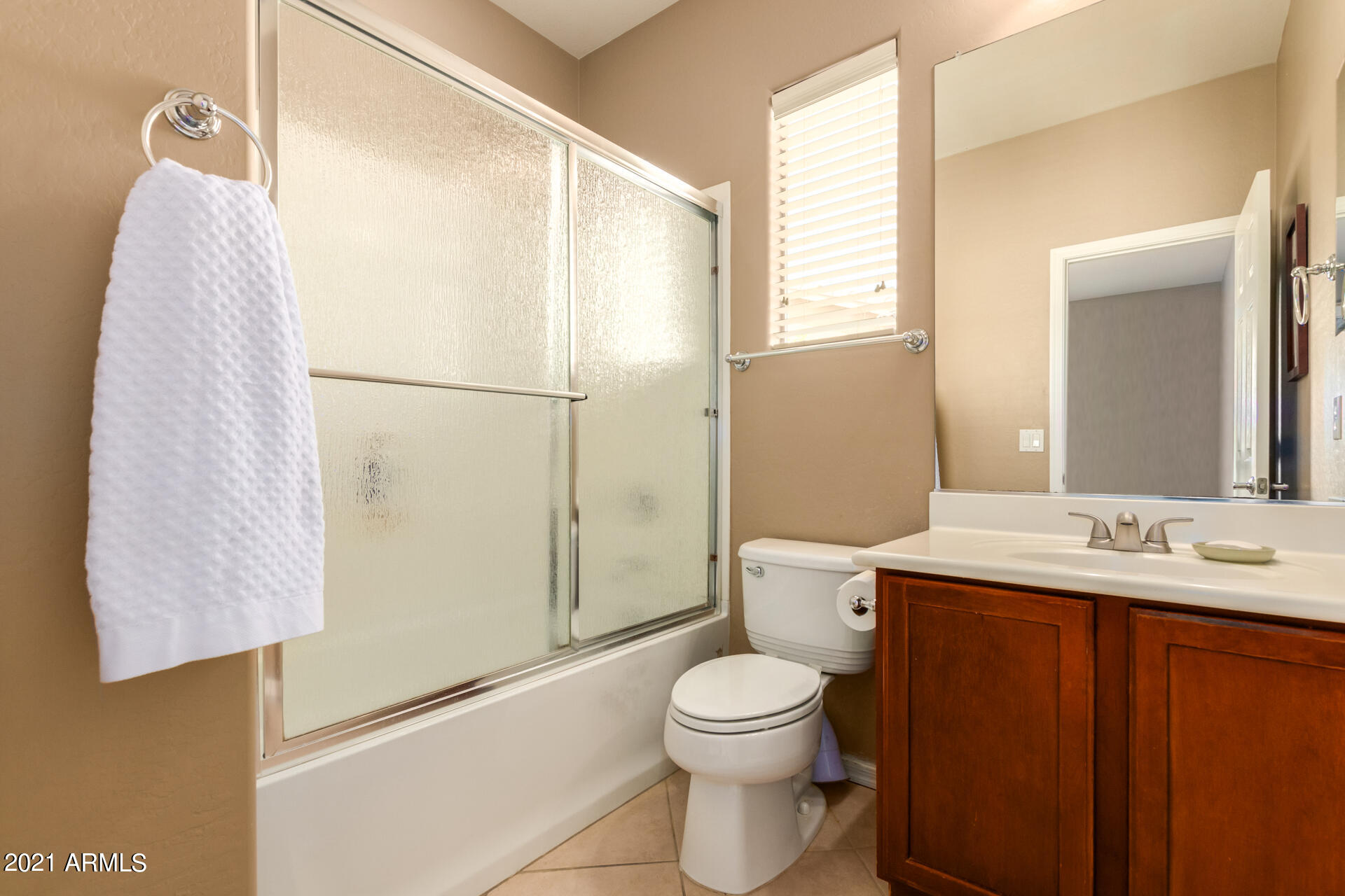 20889 West Ridge Road Buckeye, AZ 85396 - Photo 27 of 47 Second Full Bathroom