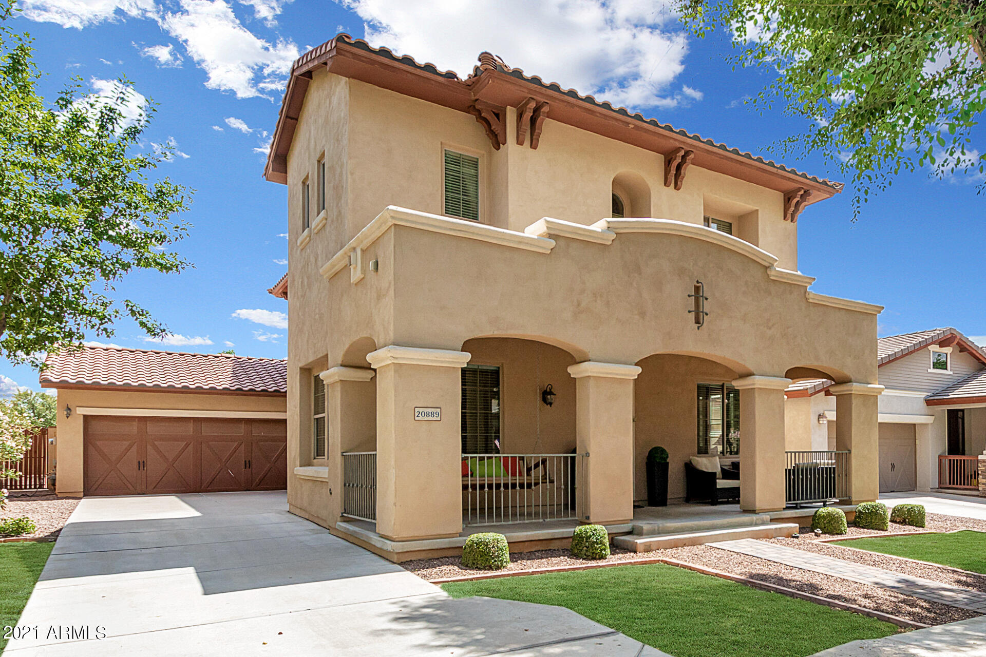 20889 West Ridge Road Buckeye, AZ 85396 - Photo 40 of 47 Great Driveway