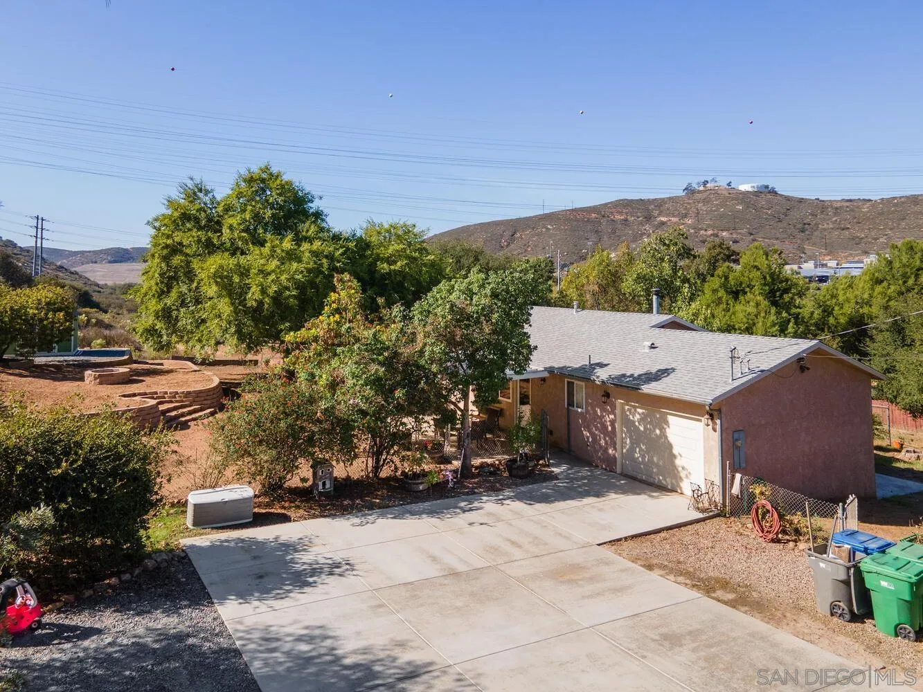 12481 Campo Road Spring Valley, CA 91978 - Photo 6 of 33 Gallery Image 6