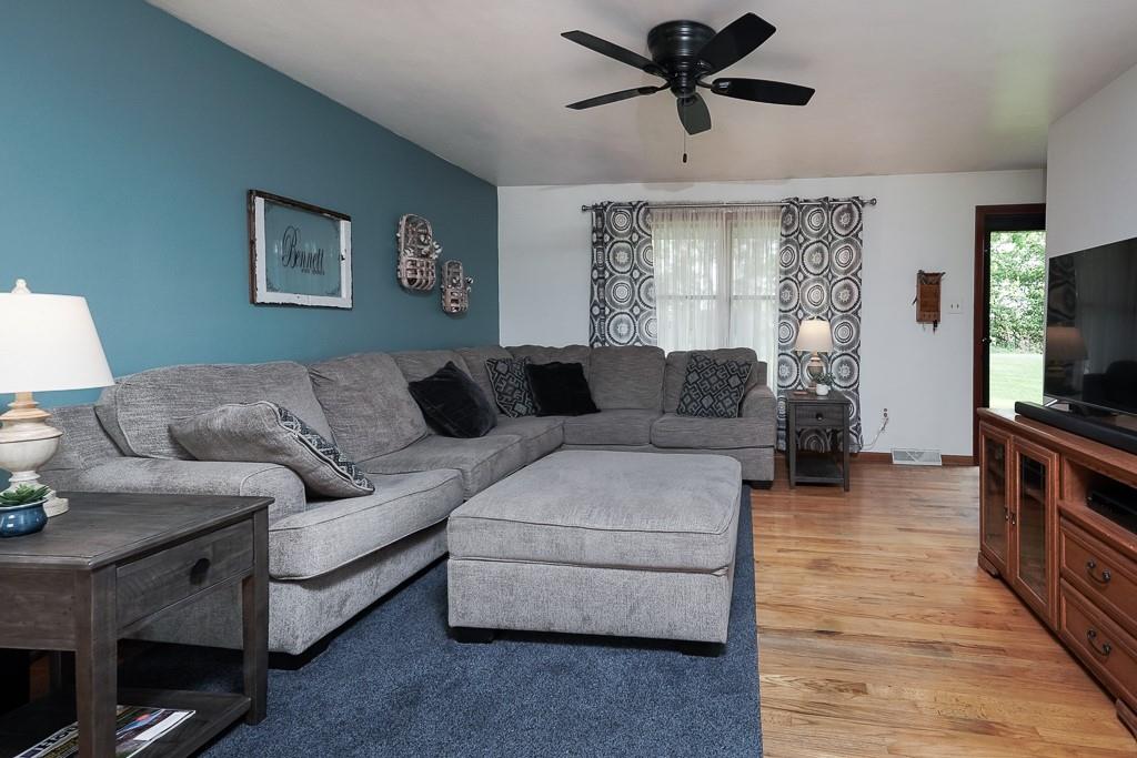 329 Joe Cain Road Bulger, PA 15019 - Photo 3 of 24 Gallery Image 3