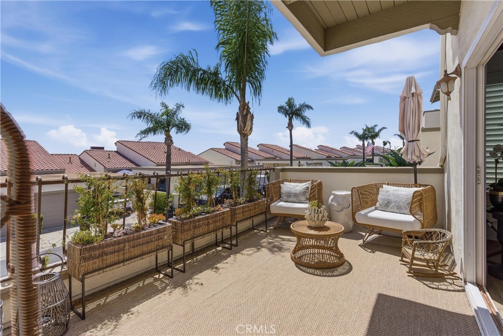 23281 Atlantis Way Dana Point, CA 92629 - Photo 56 of 81 Large Front Patio