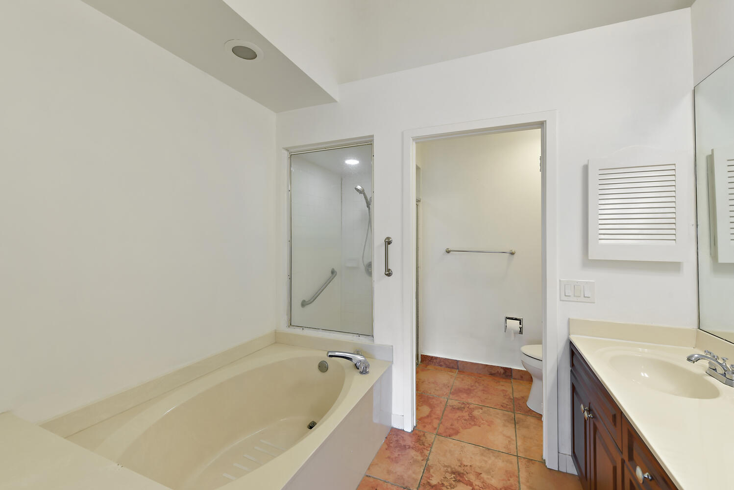 2036 Northwest 52nd Street Boca Raton, FL 33496 - Photo 13 of 24 2036 NW 52nd St Boca Raton FL-large-013-