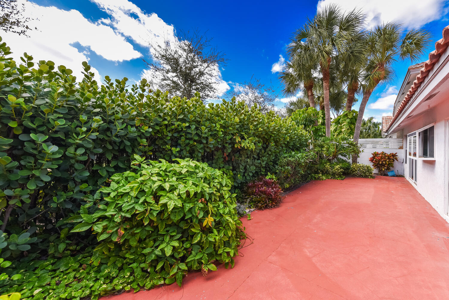 2036 Northwest 52nd Street Boca Raton, FL 33496 - Photo 19 of 24 2036 NW 52nd St Boca Raton FL-large-019-