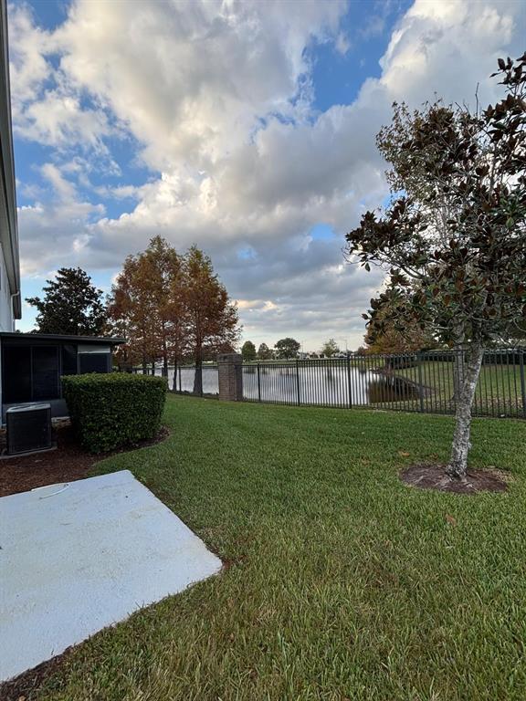 1215 Shallcross Avenue Orlando, FL 32828 - Photo 12 of 44 a view of a garden with basketball court