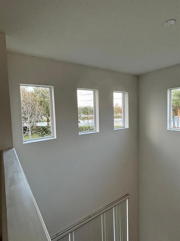 1215 Shallcross Avenue Orlando, FL 32828 - Photo 43 of 44 a view of hallway with window