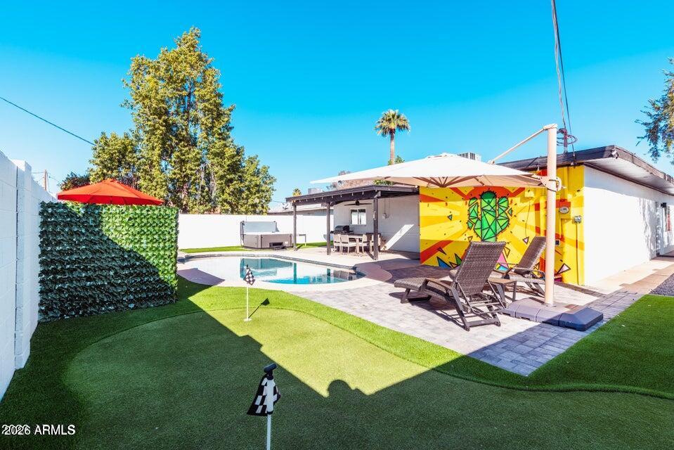 3102 North 35th Street Phoenix, AZ 85018 - Photo 14 of 16 3102 N 35th St PHX AZ pic 94