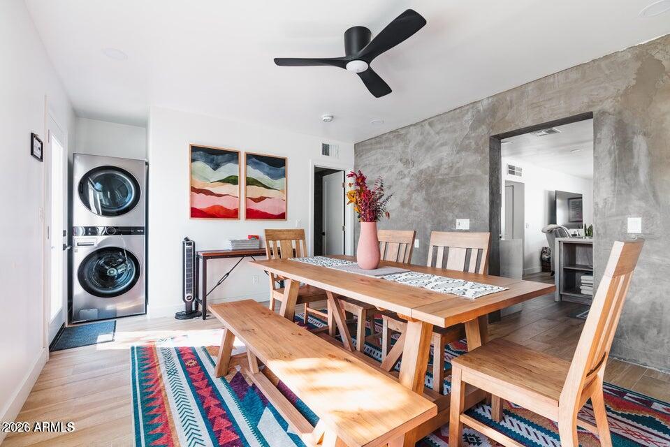 3102 North 35th Street Phoenix, AZ 85018 - Photo 7 of 16 3102 N 35th St PHX AZ pic 4