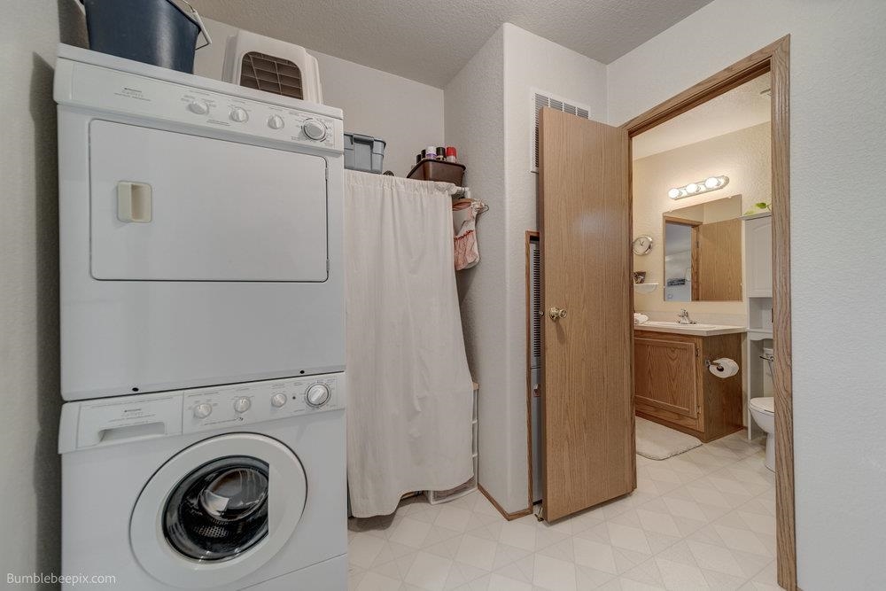 44307 Miles Road North, Unit N Davenport, WA 99122 - Photo 18 of 38