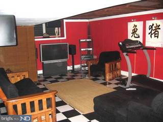 7341 Ryers Avenue Philadelphia, PA 19111 - Photo 5 of 6 Gallery Image 5