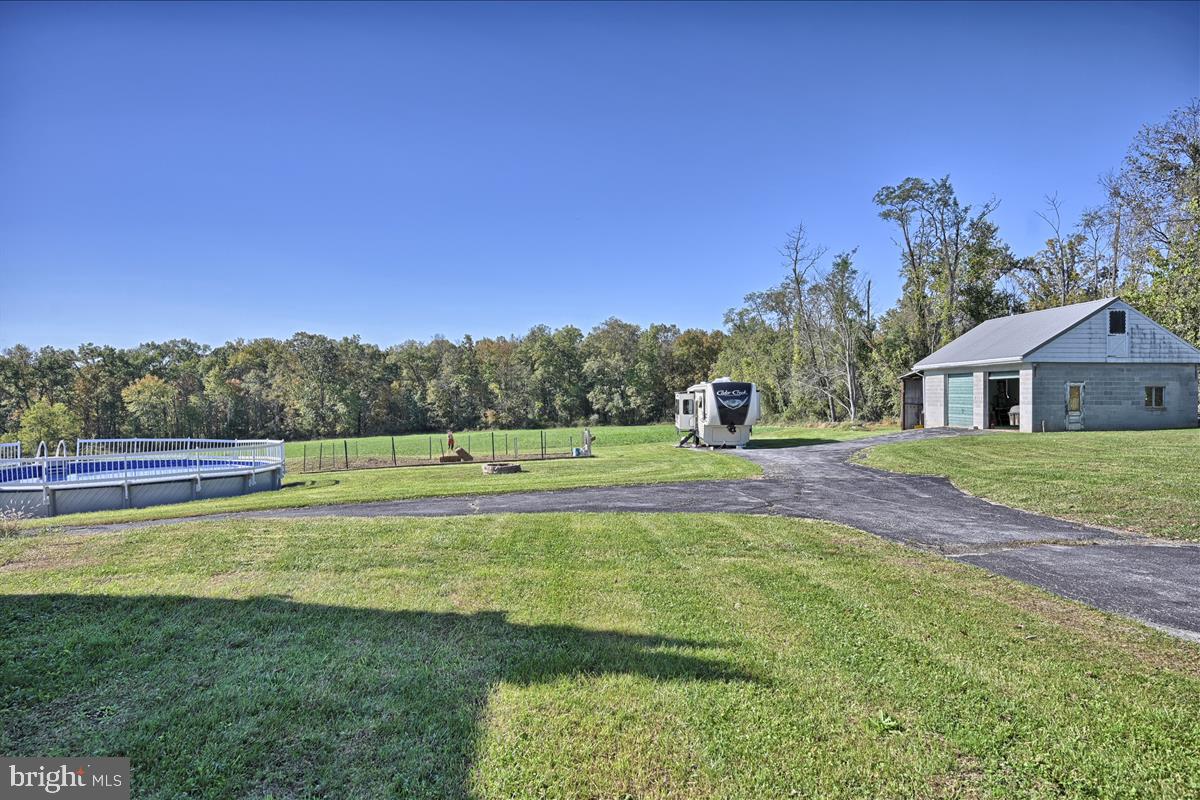 530 Mt Airy Road Lewisberry, PA 17339 - Photo 4 of 27 Pool and Garage w/ 13 acres