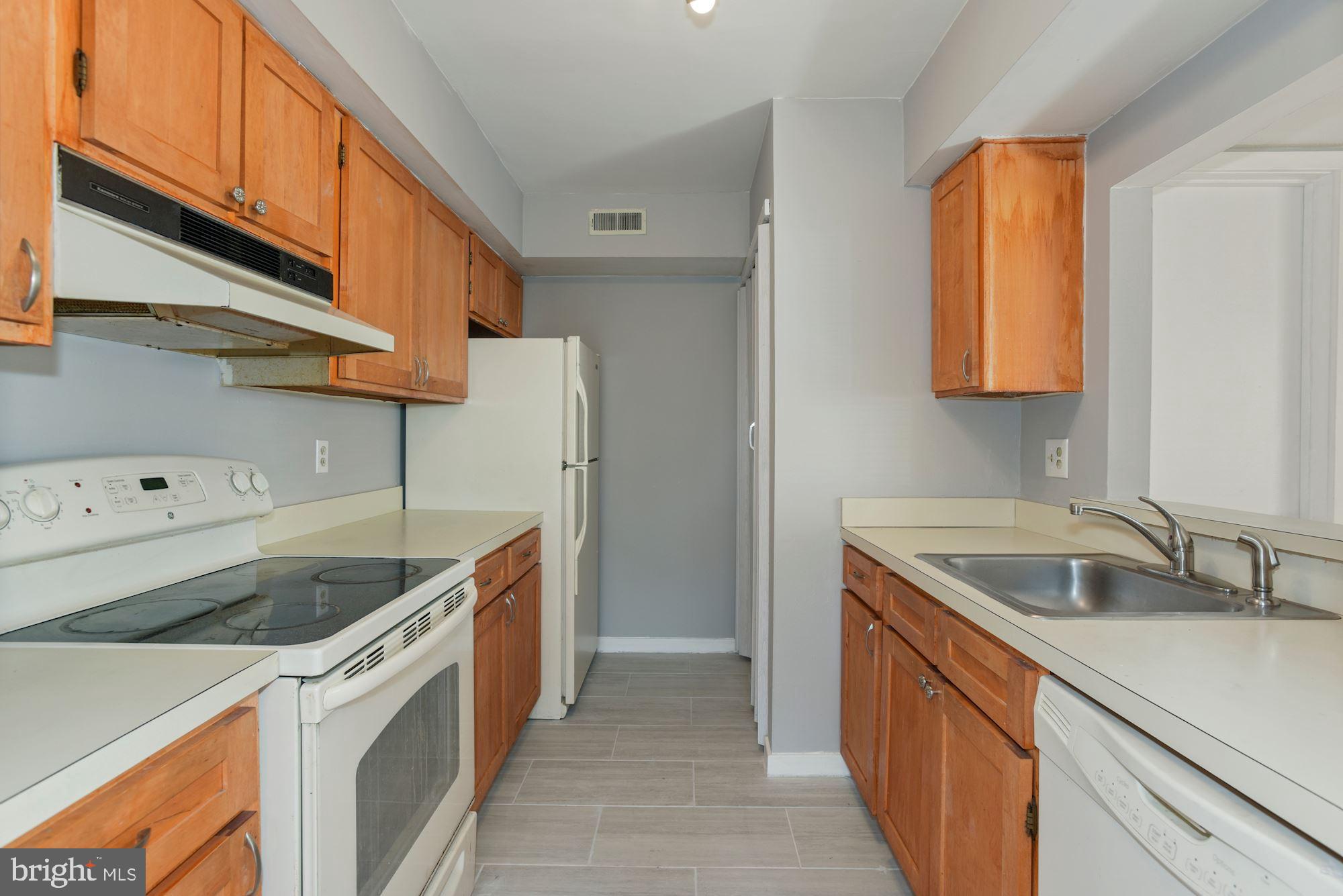85 Sandra Road Voorhees, NJ 08043 - Photo 16 of 30