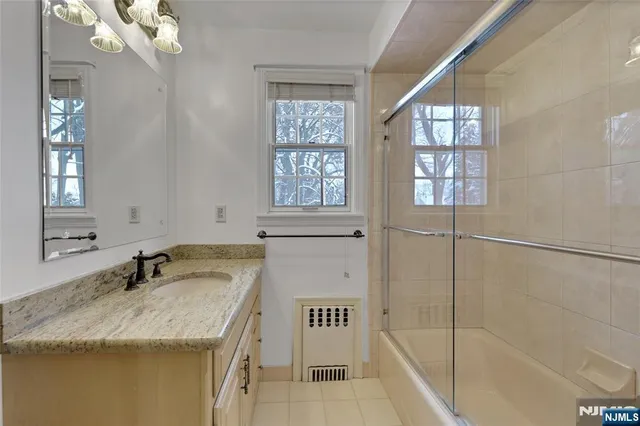 a view of a storage & utility room