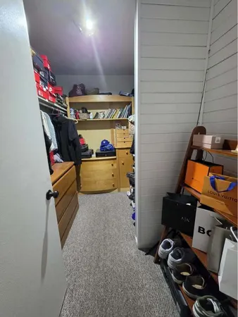 $225,000 | 721 Tipperary Court, Unit 1A, Schaumburg, IL 60193