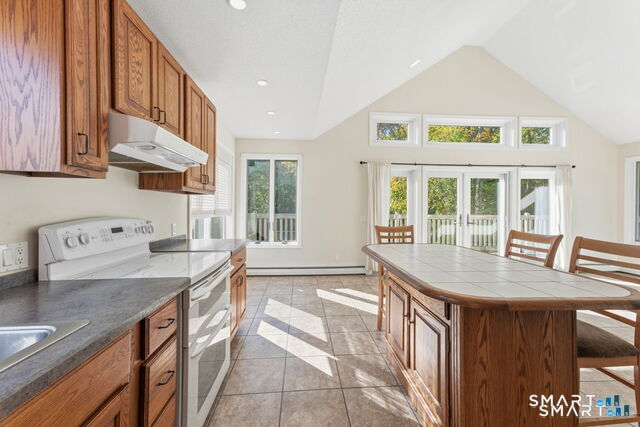 16 1/2 Myrtle Road East Hampton, CT 06424 - Photo 4 of 15 Gallery Image 4